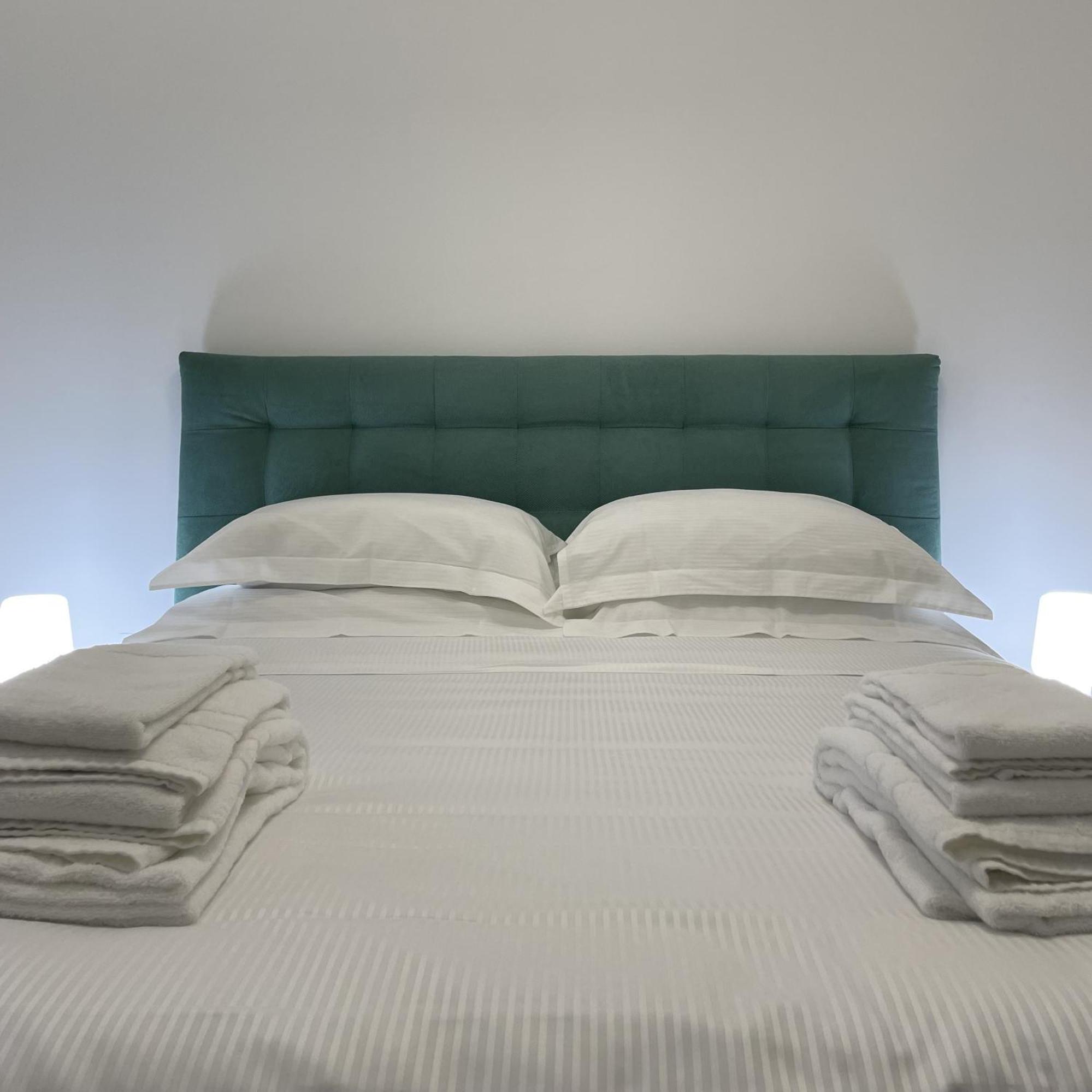Mila By The Blue Twins Apartments Milano Luaran gambar